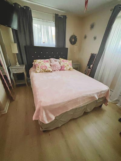 Cozy Private  Bedroom Main Photo