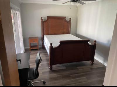 Furnished Room for Rent Main Photo