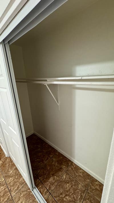 Room for Rent Main Photo