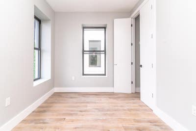 #193 3 bed 1 bath available in Crown Heights from  Main Photo