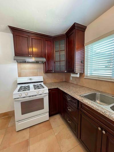 Newly Remodeled One Bedroom unit_Uptown Whittier Main Photo