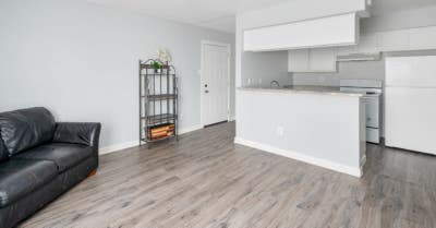 Cozy 1 Bed Bath Multi_Family Unit in HoustonTX_Ava Main Photo