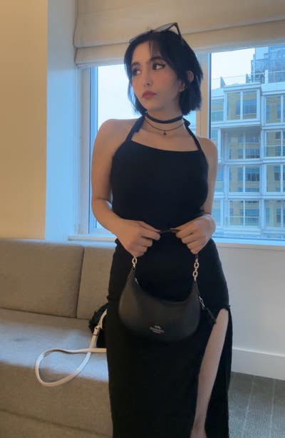Single Female Looking for Room Main Photo