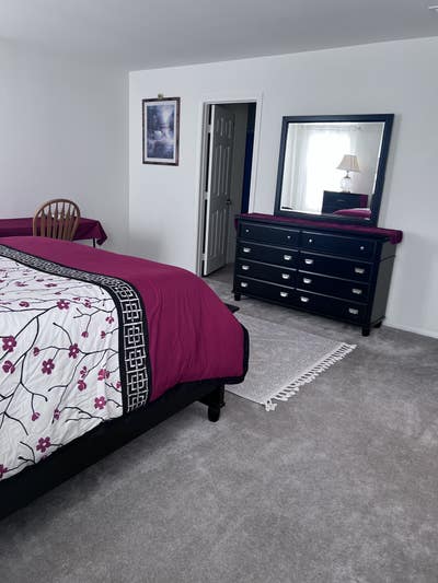 Master bedroom with huge bathroom  Main Photo