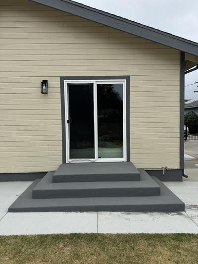 Big Private Room With Own Entrance/Exit For Rent Main Photo