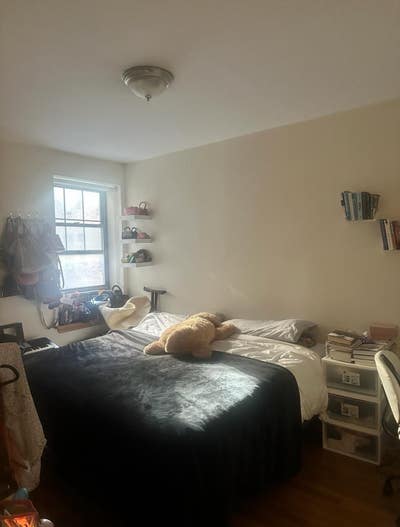 Subletting a room in the heart of Chelsea Main Photo