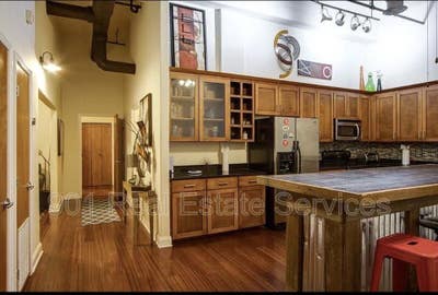 Beautiful Condo Downtown Main Photo