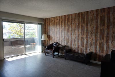 Furnished Master w/ Private Bath in Prime WeHo! Main Photo