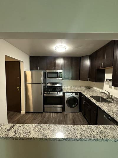 One Br on Marshall in Unit Laundry Main Photo