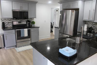 Modern Room Rentals in Newly Renovated Home  225 N Main Photo