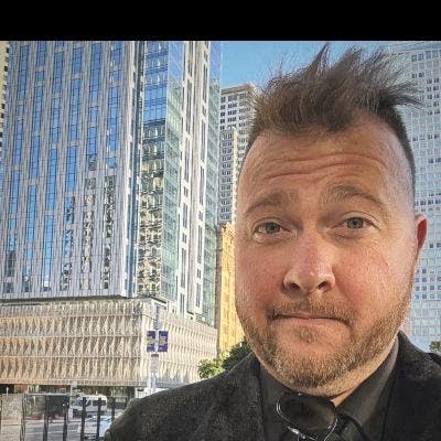 Responsible male looking for a room in Hollywood Main Photo