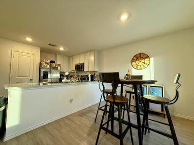 Furnished Room Co-Living New House + Amenities Main Photo