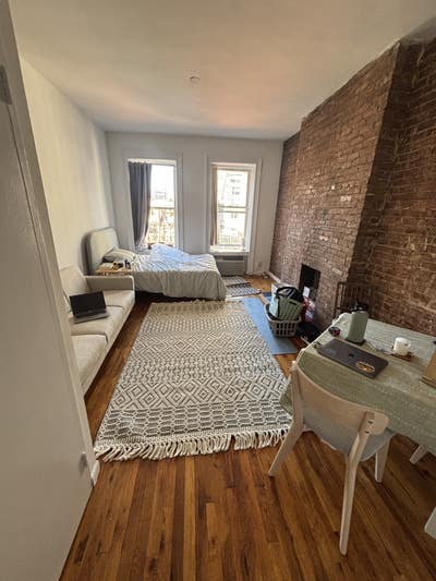 Studio in Upper East Side Main Photo