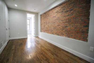 #624 3 bed 2 bath in Ridgewood. Available from Sep Main Photo