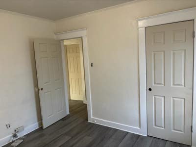 Spacious 1 Bed bath with bonus room_ office or BR  Main Photo