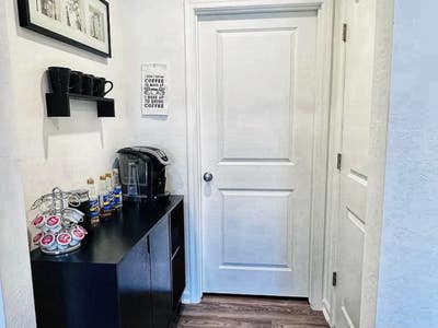 Cozy room for rent  Main Photo