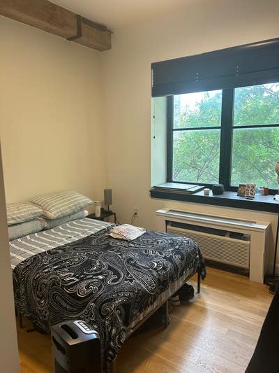 Steps from Lorimer L; private bed/bath in 2bd! Main Photo