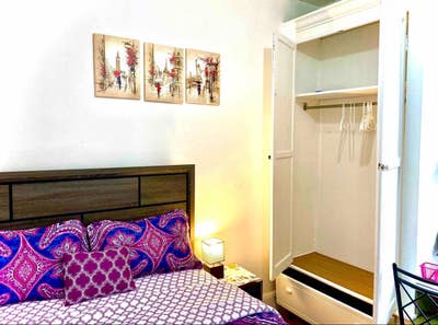 Furnished Private Bedroom All Utilities Including  Main Photo