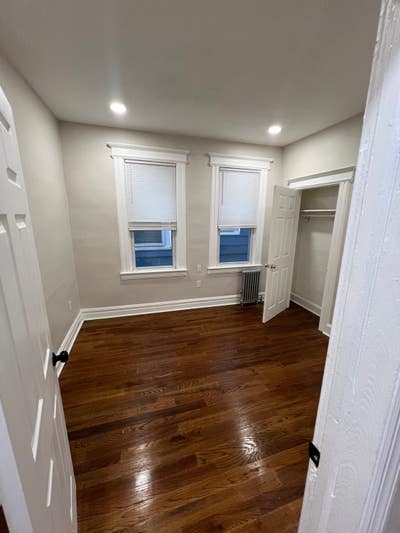 Room for rent  Main Photo