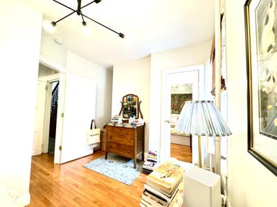 Charming PRIME Greenpoint 1 BR 1 Ba- Entire Floor! Main Photo