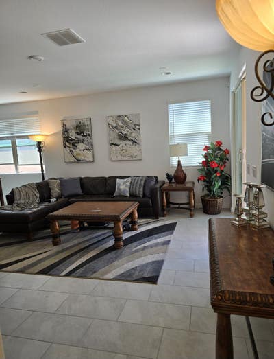 2 rooms with private baths! Newer home! Main Photo