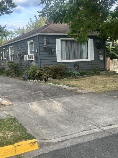 Room for rent Cute House Nice Neighborhood Main Photo