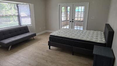 Doggie Friendly Room Main Photo