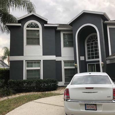 Resort style 5 bedroom house all the accomodations Main Photo