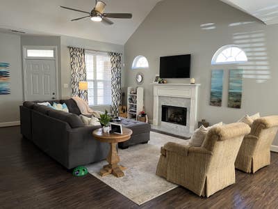 Hoover Townhouse Furnished Room Main Photo
