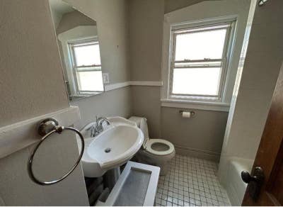 Apartment  Main Photo