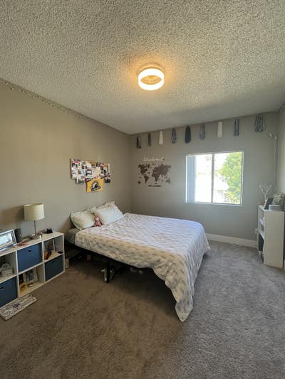2B2B Burbank Apartment - Roommate Wanted Main Photo
