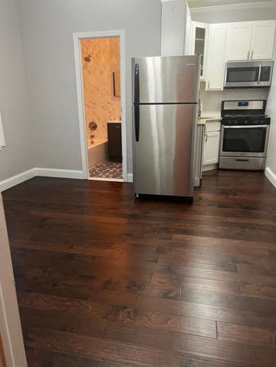 Newly Renovated Single Unit in This home is locate Main Photo