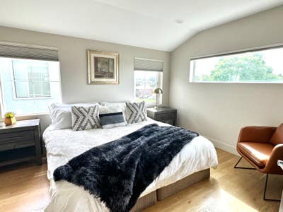 New Furnished Sloan Lake Suite W Rooftop Deck Main Photo