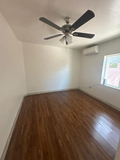 Affordable Rooms _All Bills Included Main Photo