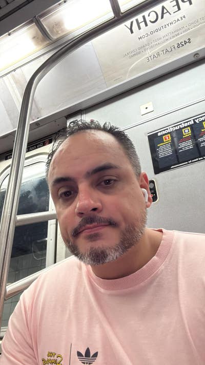 Room wanted in Jackson Heights, Queens, NY Main Photo