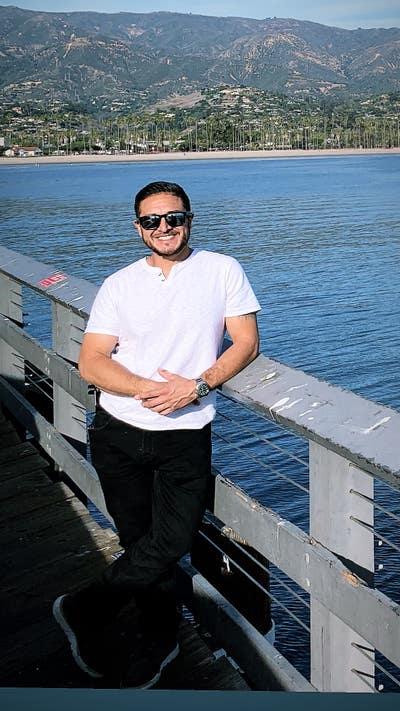 Easy going, laid back , 35years old, clean a... Main Photo