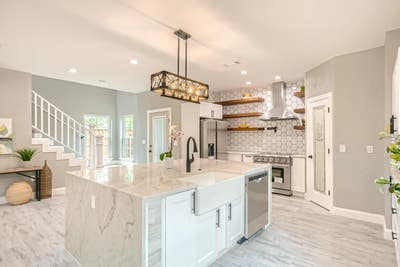 North Oak Cliff home 2 miles from Bishop Arts Dist Main Photo