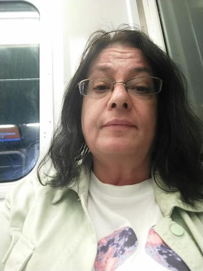 I am a pleasant, respectful, and clean older ... Main Photo