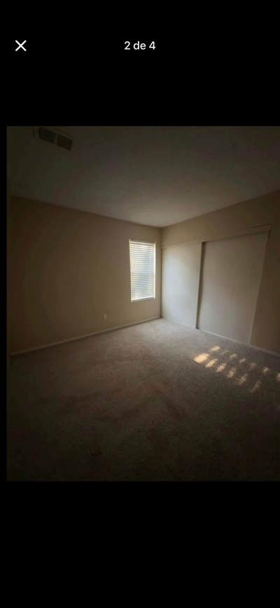 Available room Main Photo