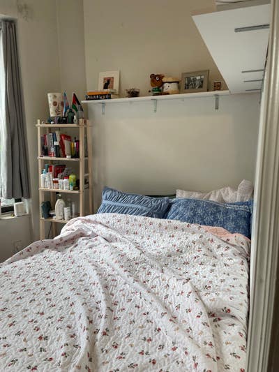 Sunny Room in West Harlem Main Photo