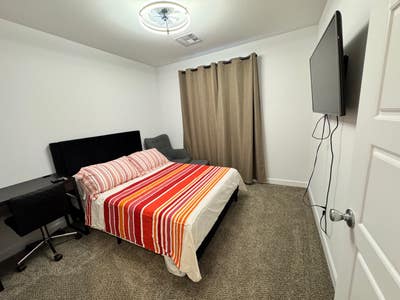 Rooms for Rent with shared bathroom Main Photo
