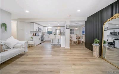 Spacious, Newly Renovated Room for Rent Main Photo