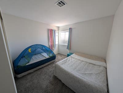 Short Term room for rent with private bathroom and Main Photo