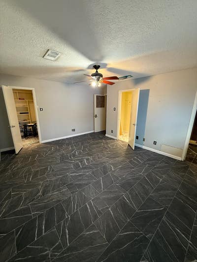 1 Room/Full Private Bathroom (or other for 600) Main Photo