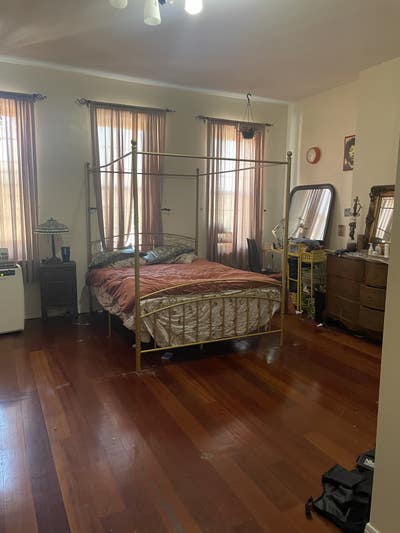 Two spacious bedrooms for rent!  Main Photo