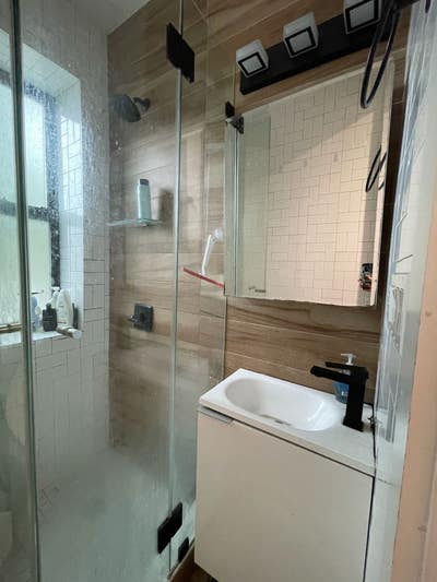Lease Takeover Greenwood/Sunset Park Apartment Main Photo