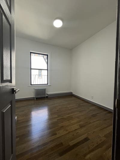 3920 Broadway Last Room In New Unit No Broker Fee Main Photo