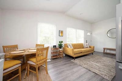 Awesome rooms in Atlanta Main Photo