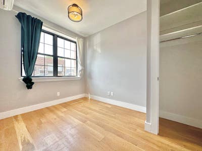 âœ¨ Private Bath in Every Room ― 4Rooms in Greenwood Main Photo