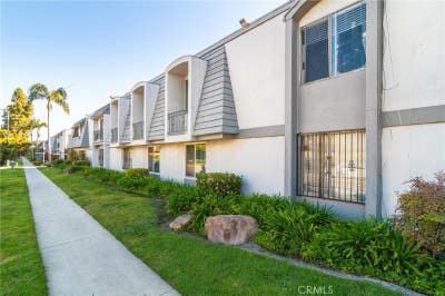 _BR_bath condo with plenty of potential located Main Photo